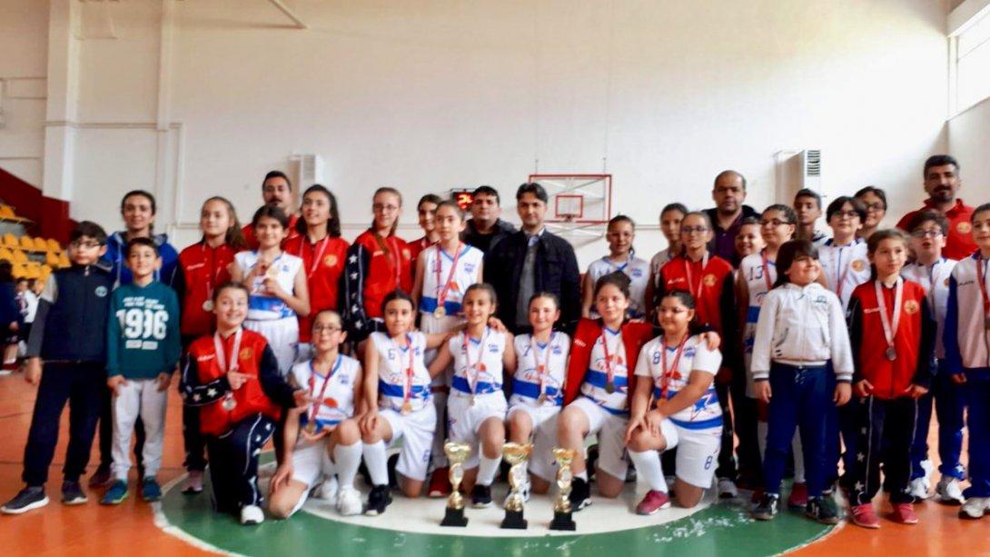 Seydişehir Akademispor U-11 Basketbol Takımı, Konyaspor Basket Takımını yenerek Konya Şampiyonu oldu.