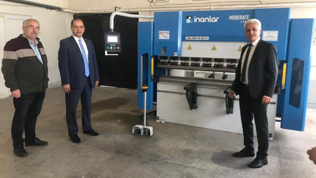 Seydişehir Mesleki ve Teknik Anadolu Lisesi Metal Teknolojileri'ne yeni alınan makinalar